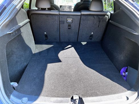 Used 2023 Tesla Model Y Long Range AWD/4WD image 4