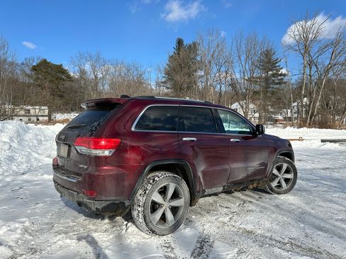 Used 2016 Jeep Grand Cherokee Limited image 6