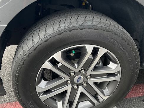 Used 2021 Ford F150 XL w/ STX Appearance Package image 6