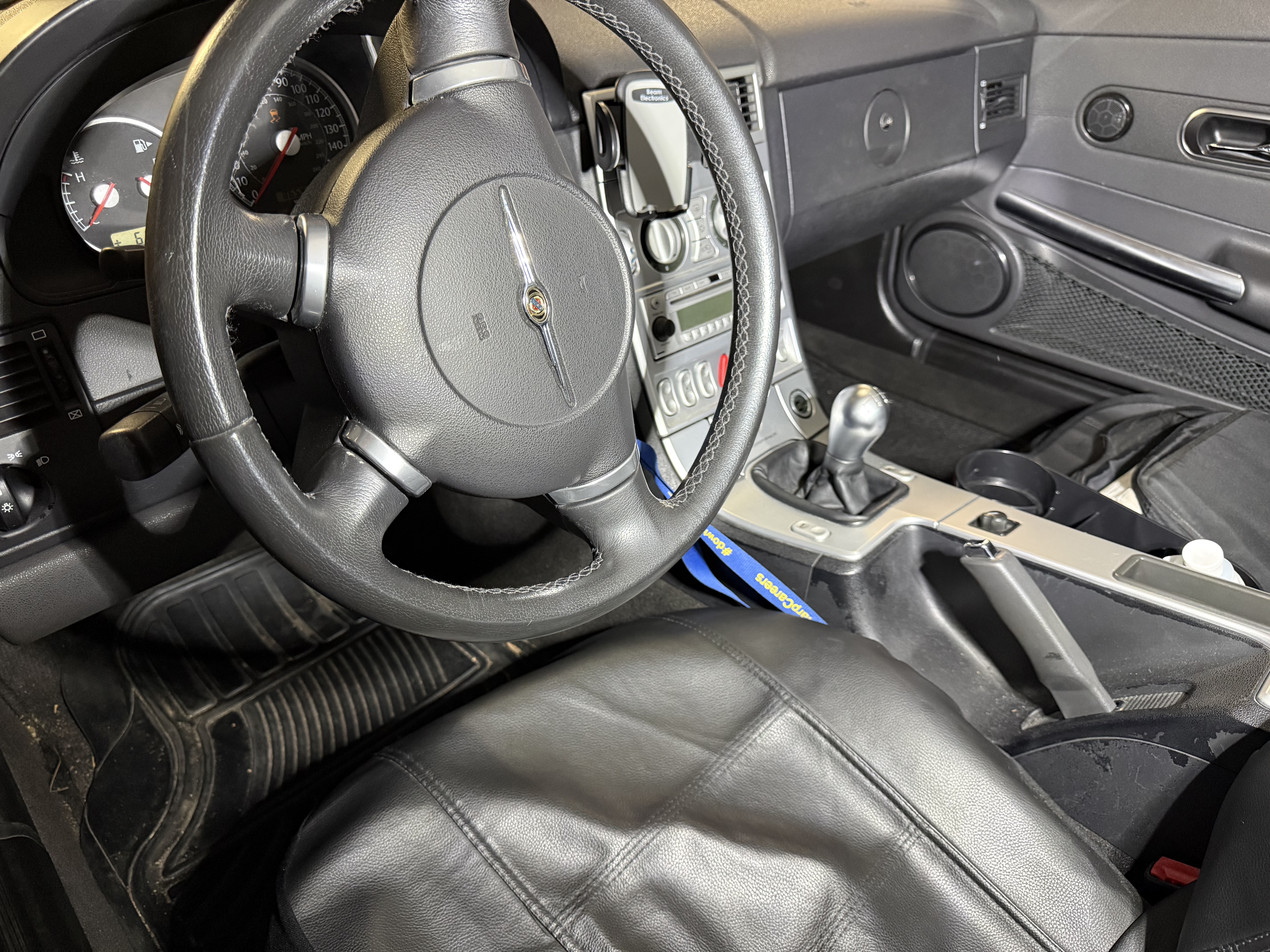 Used 2005 Chrysler Crossfire Coupe RWD image 8