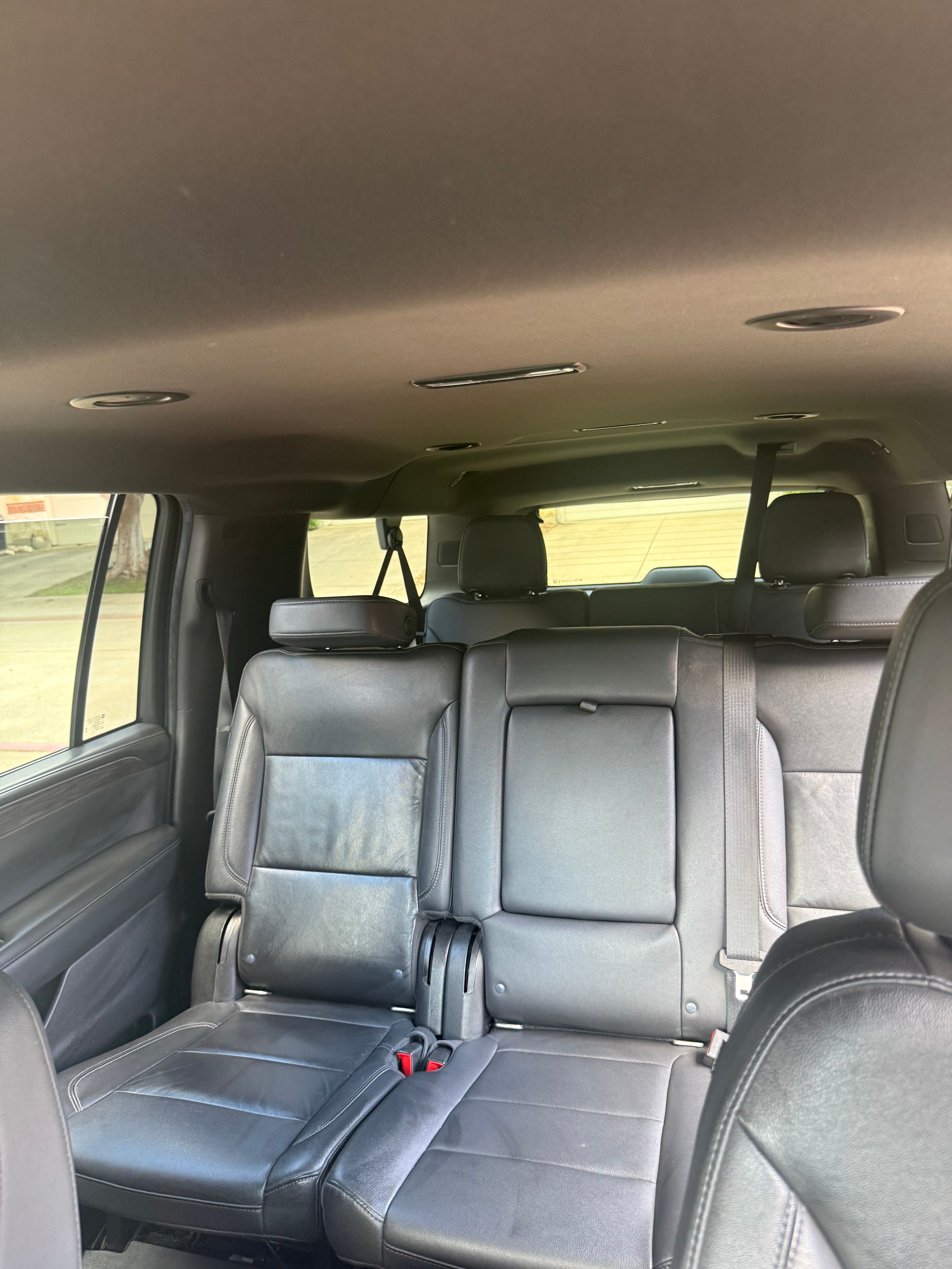 Used 2021 Chevrolet Suburban LT RWD image 14