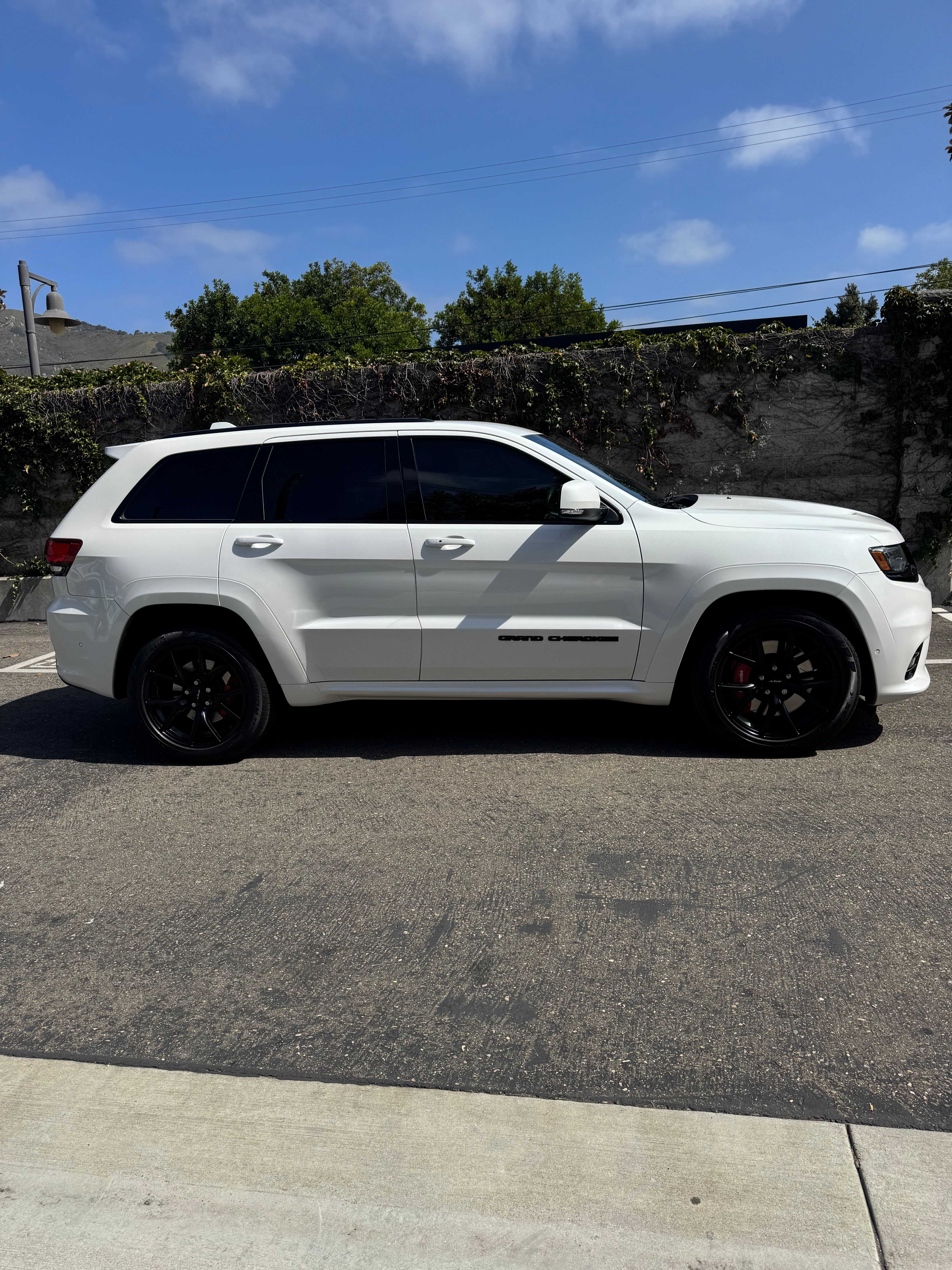 Used 2018 Jeep Grand Cherokee SRT AWD/4WD image 1
