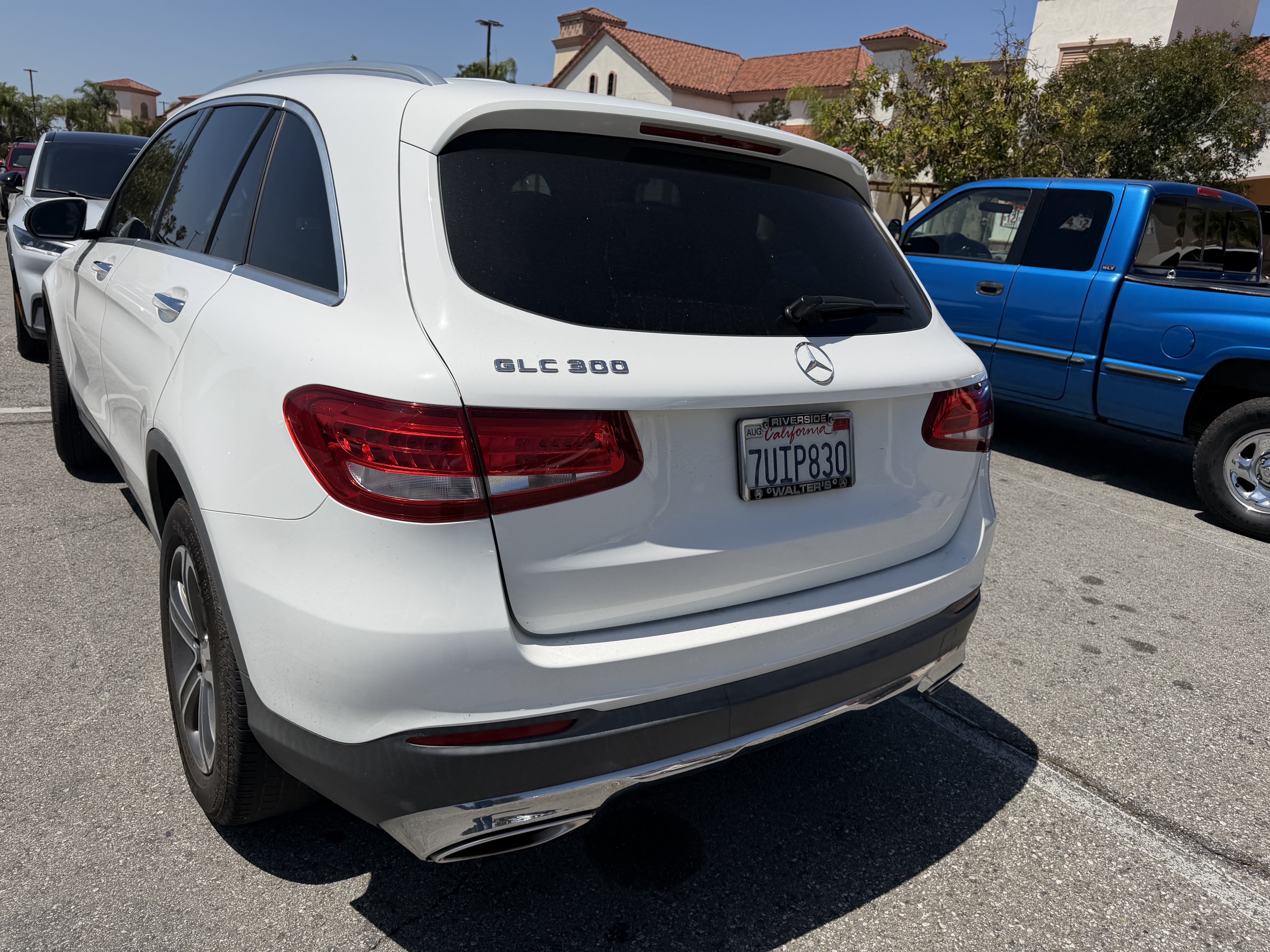 Used 2017 Mercedes-Benz GLC 300 image 4