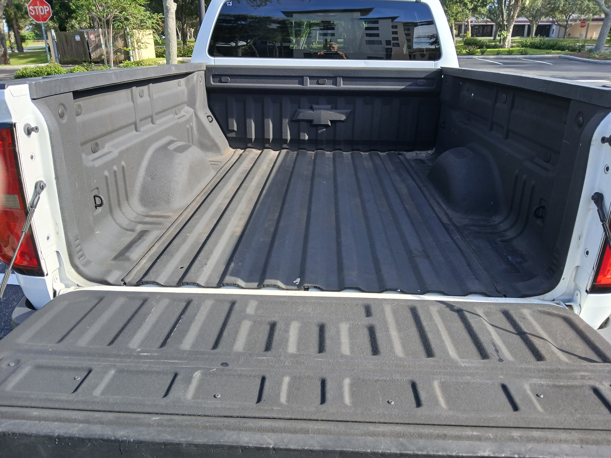 Used 2019 Chevrolet Colorado W/T w/ WT Convenience Package RWD image 15