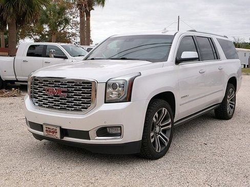 Used 2018 GMC Yukon XL Denali w/ Denali Ultimate Package image 1
