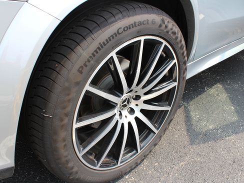 Used 2022 Mercedes-Benz GLS 450 4MATIC image 6