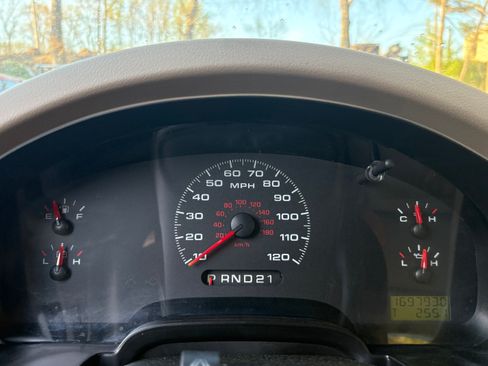 Used 2008 Ford F150 STX image 21