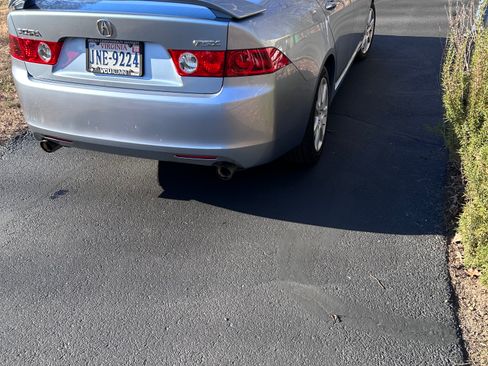 Used 2004 Acura TSX FWD image 2
