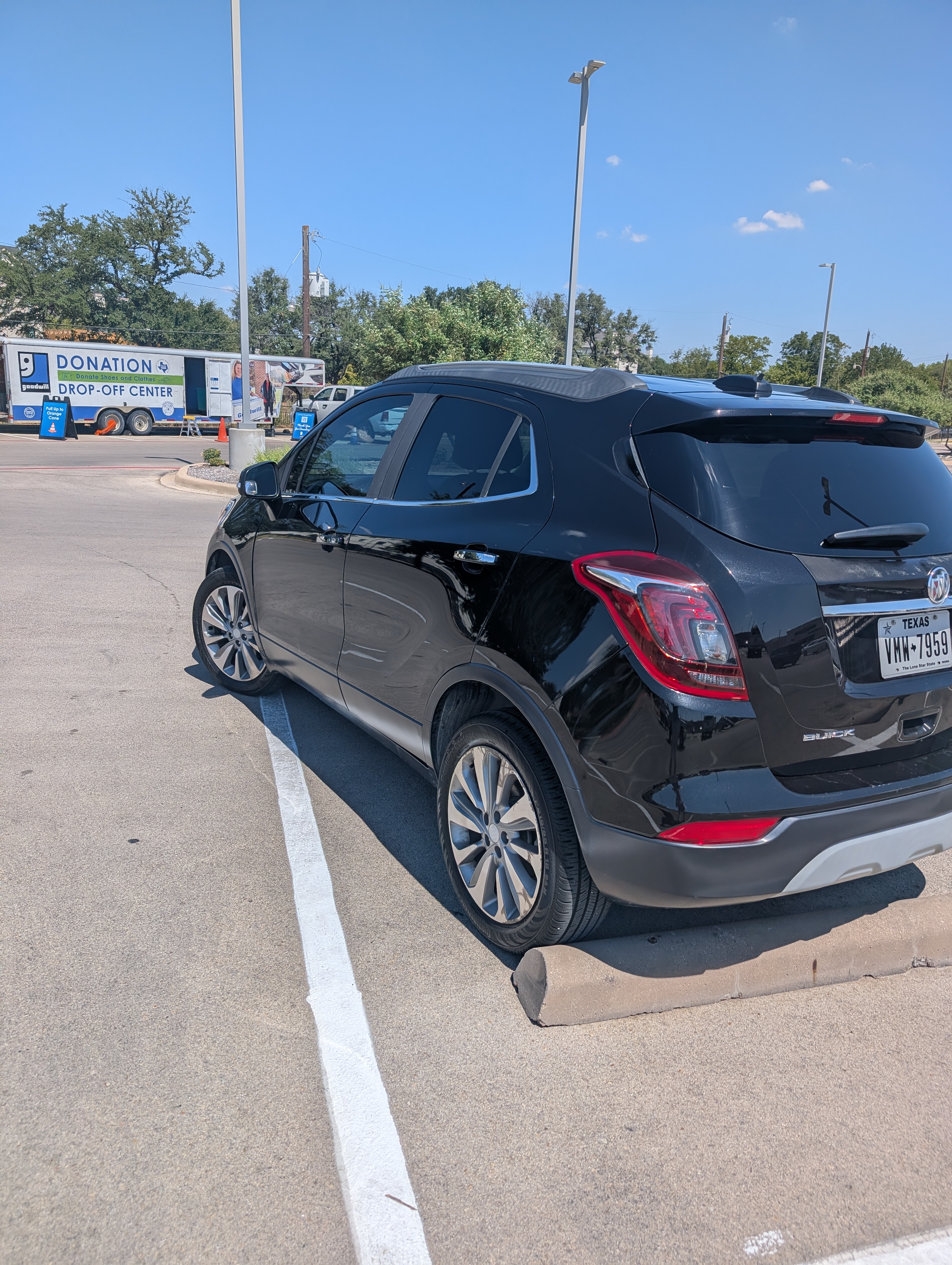 Used 2018 Buick Encore Preferred FWD image 5