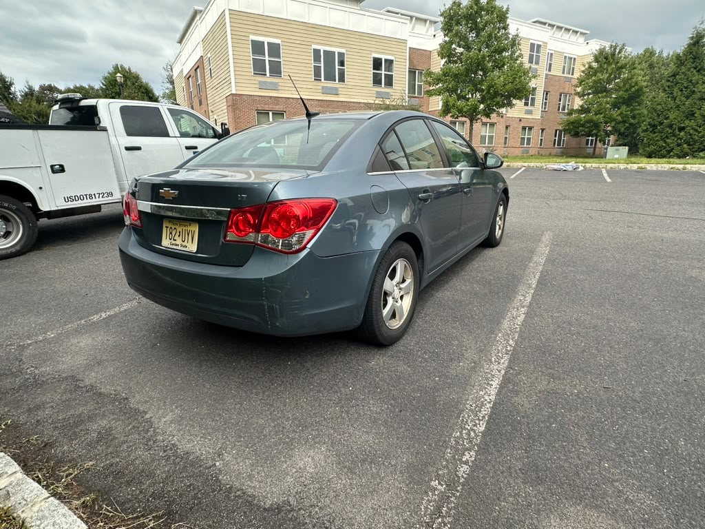 Used 2012 Chevrolet Cruze LT FWD image 17