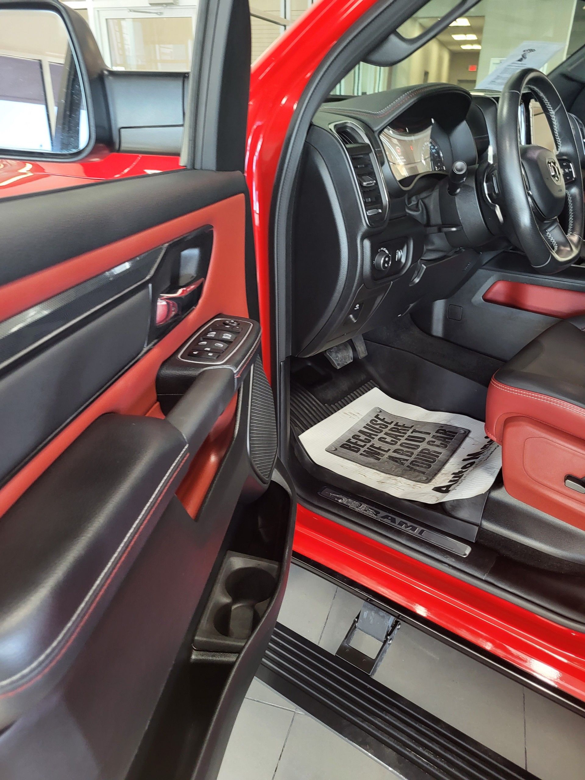 Used 2022 RAM 1500 TRX AWD/4WD image 8