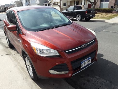 Used 2014 Ford Escape SE image 5
