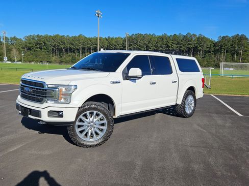 Used 2020 Ford F150 Limited w/ Trailer Tow Package image 2