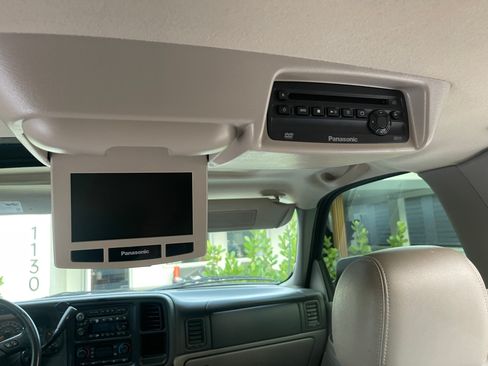 Used 2004 GMC Yukon SLT w/ 1SD Preferred Equipment Group image 13