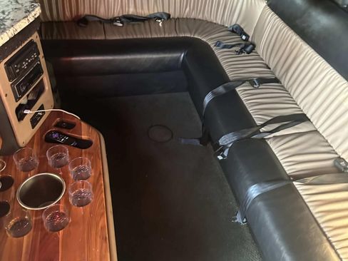 Used 2004 Dodge Sprinter 2500 w/ PWR Convenience Group image 14