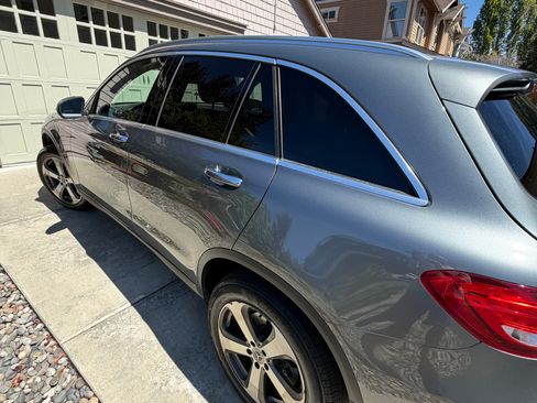 Used 2019 Mercedes-Benz GLC 300 4MATIC image 6
