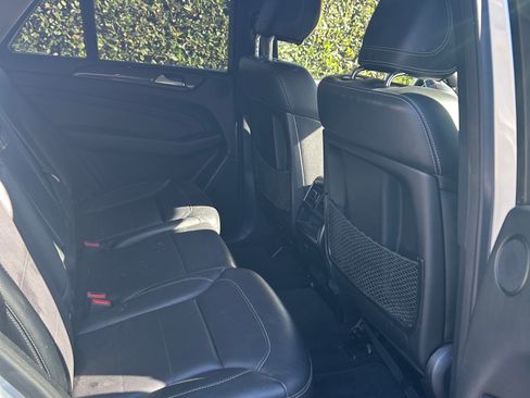 Used 2013 Mercedes-Benz ML 350 4MATIC image 2