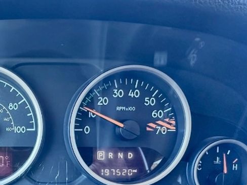 Used 2016 Jeep Wrangler Unlimited Sahara image 12