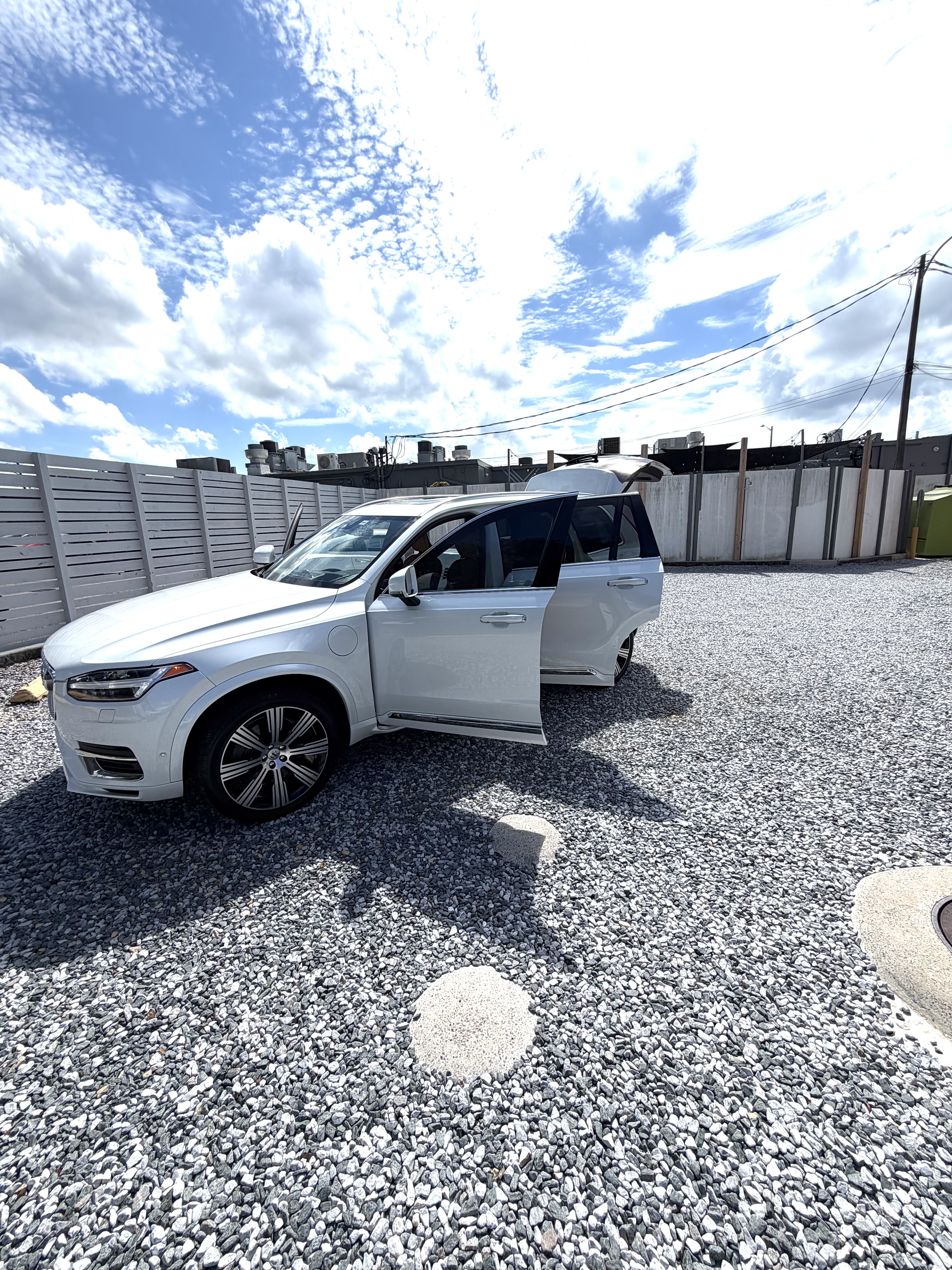Used 2021 Volvo XC90 T8 Inscription w/ Advanced Package AWD/4WD image 12