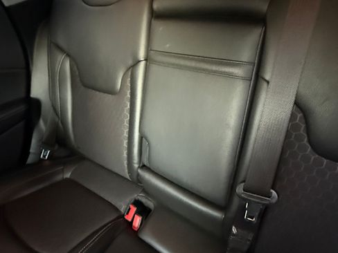 Used 2019 Jeep Compass Latitude w/ Popular Equipment Group image 17