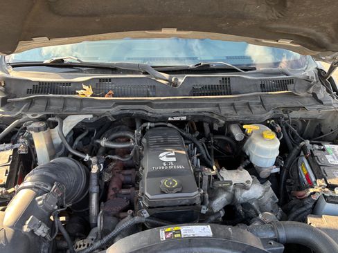 Used 2013 RAM 3500 Tradesman w/ Chrome Appearance Group image 6