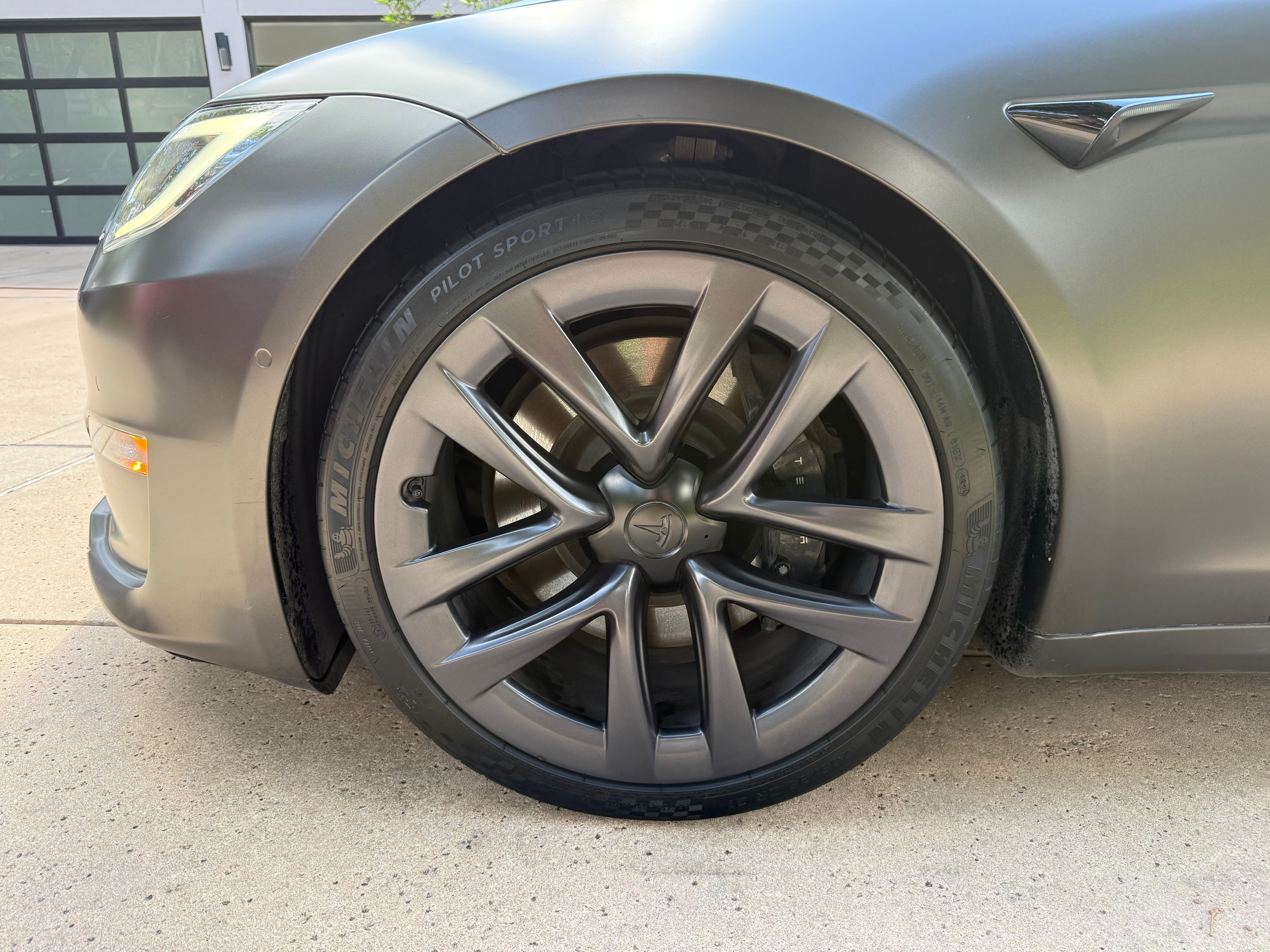 Used 2021 Tesla Model S Plaid AWD/4WD image 16