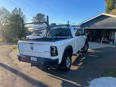 Used 2017 RAM 3500 Big Horn image 6