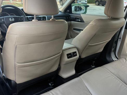 Used 2015 Honda Accord EX-L image 20