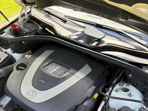 Used 2011 Mercedes-Benz ML 350 4MATIC image 12
