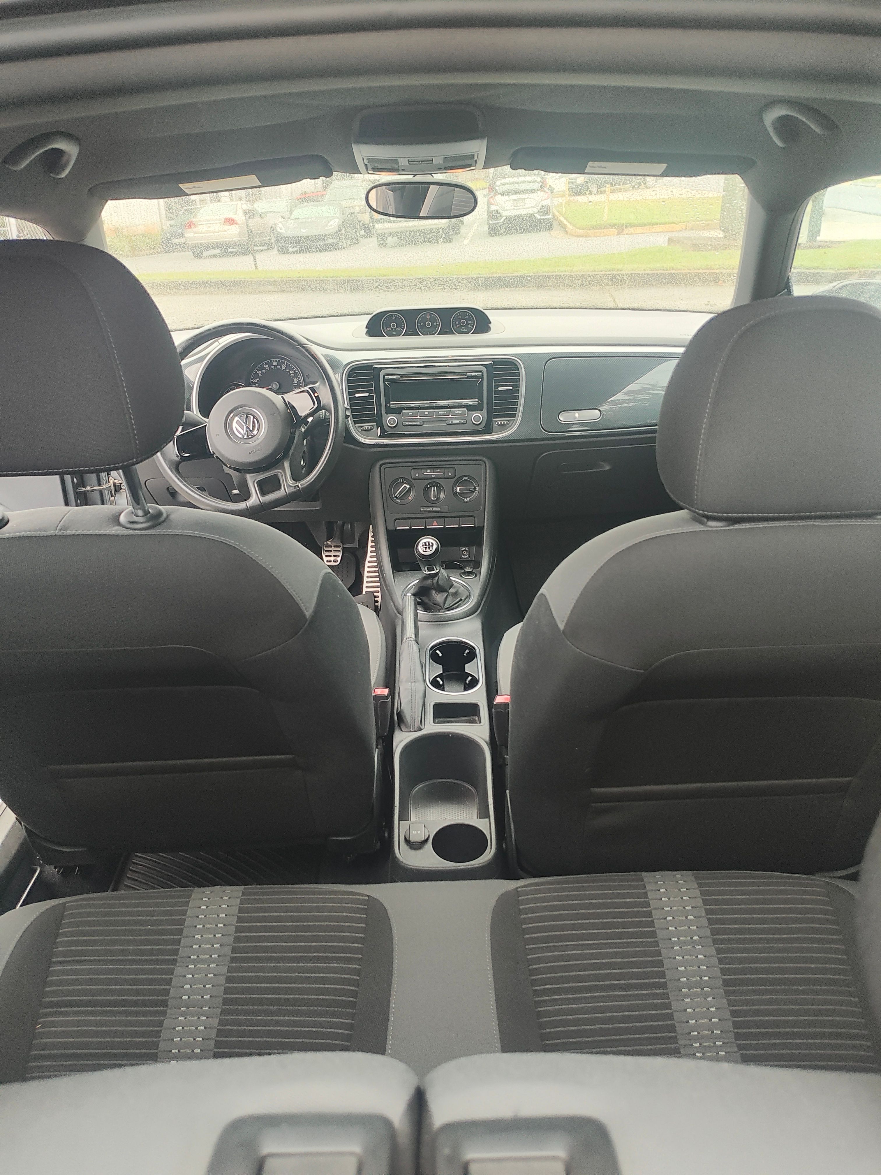 Used 2012 Volkswagen Beetle 2.0T FWD image 16