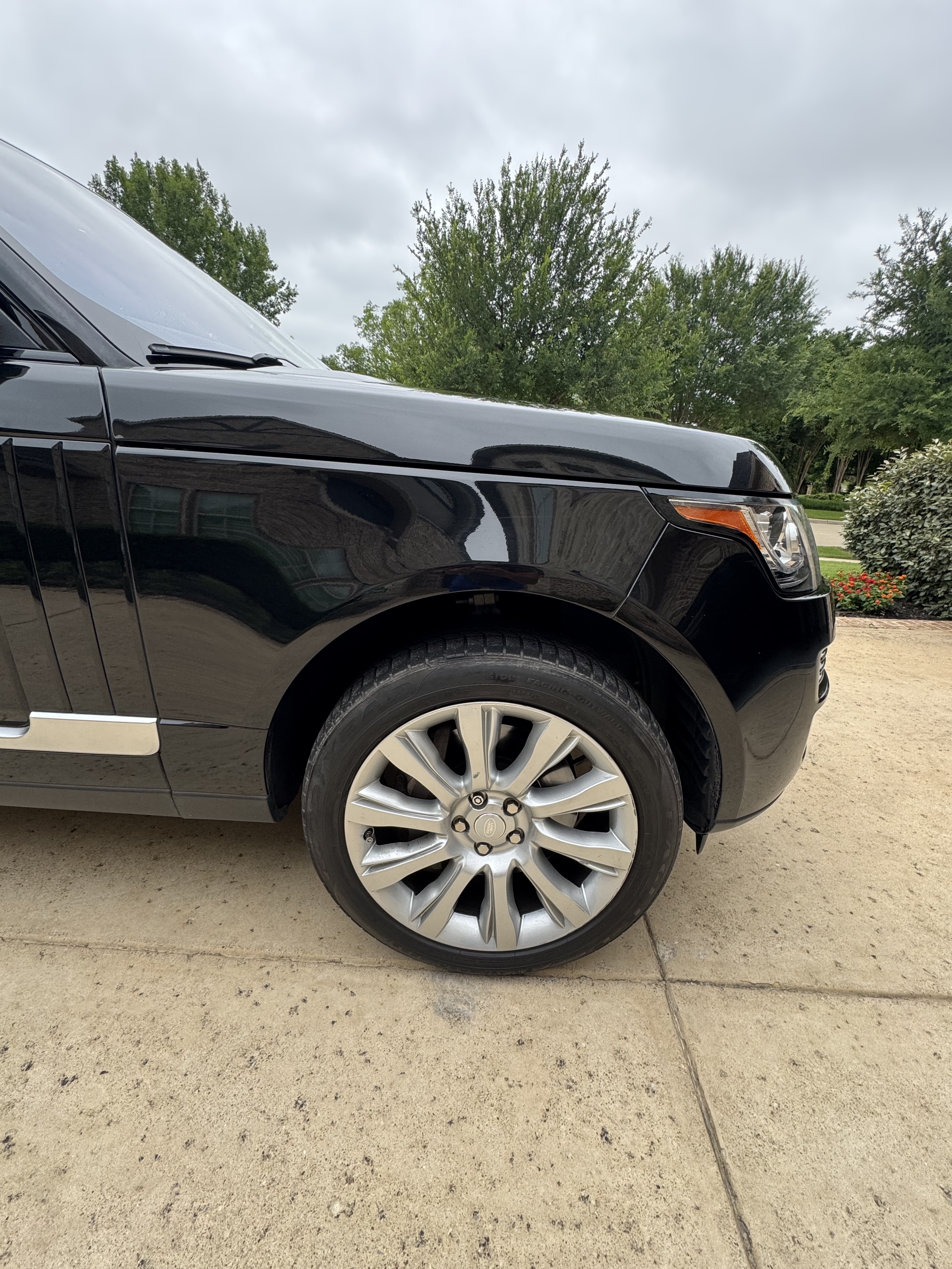 Used 2016 Land Rover Range Rover Supercharged AWD/4WD image 18