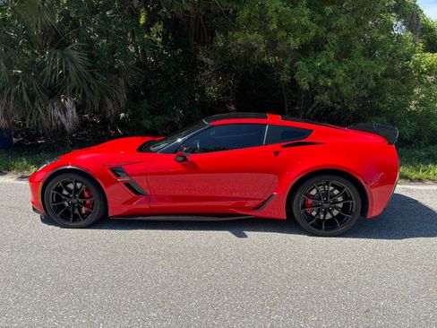 Used 2018 Chevrolet Corvette Grand Sport RWD image 19