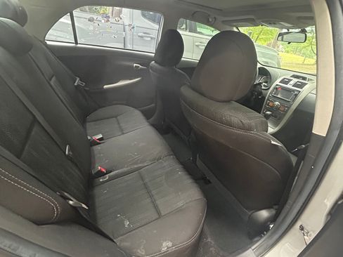 Used 2013 Toyota Corolla S w/ Premium Pkg image 11