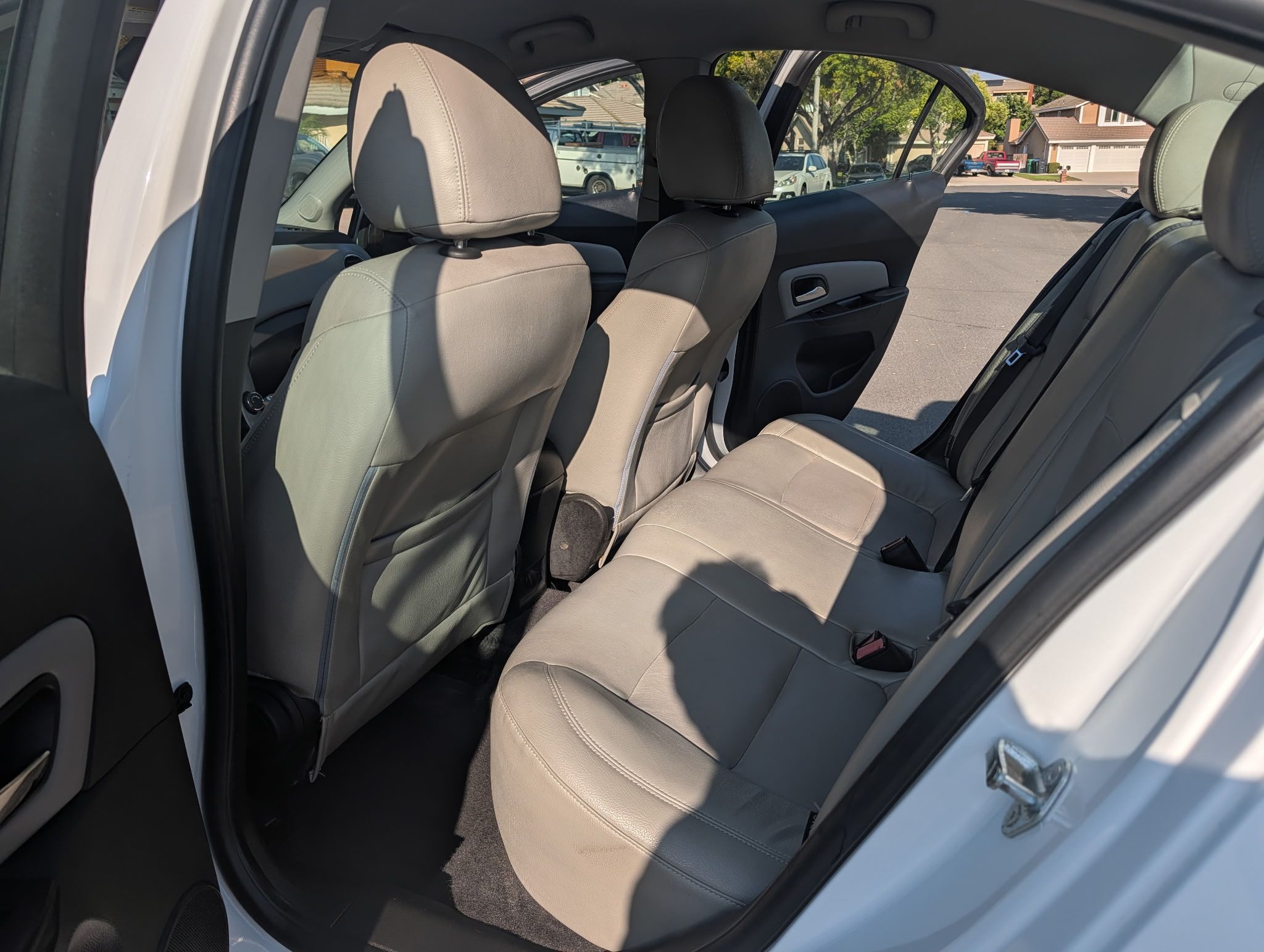 Used 2012 Chevrolet Cruze Eco FWD image 10