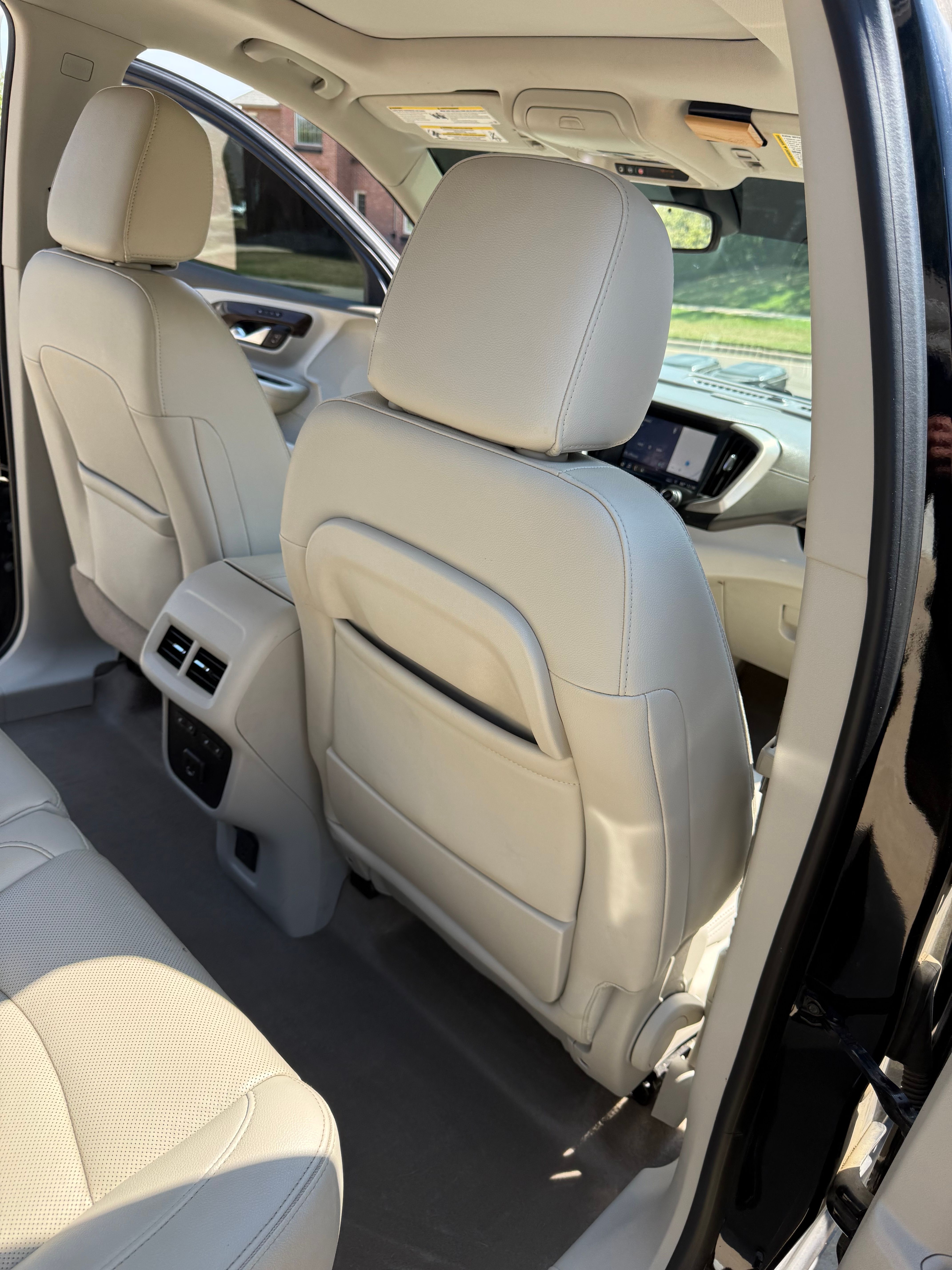 Used 2019 GMC Terrain Denali w/ Comfort Package FWD image 14