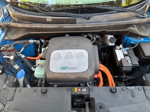 Used 2018 Kia Soul EV image 17