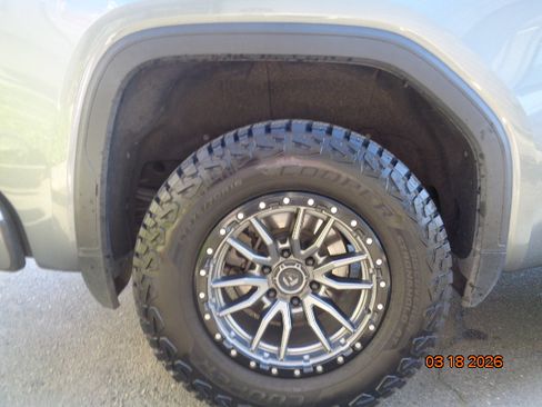 Used 2020 GMC Sierra 1500 Denali w/ Denali Ultimate Package image 17