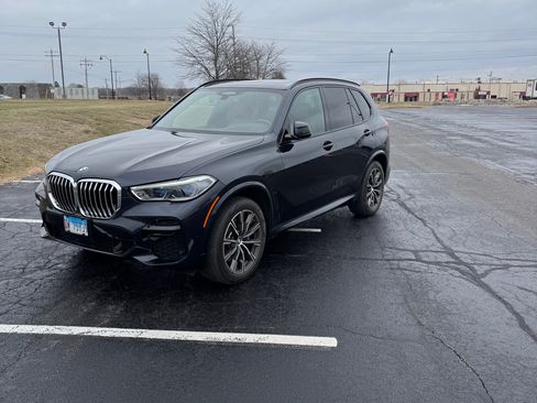 Used 2023 BMW X5 xDrive40i w/ Executive Package image 6