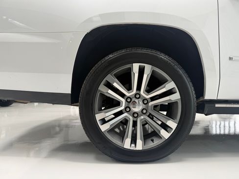 Used 2018 GMC Yukon XL Denali w/ Denali Ultimate Package AWD/4WD image 11