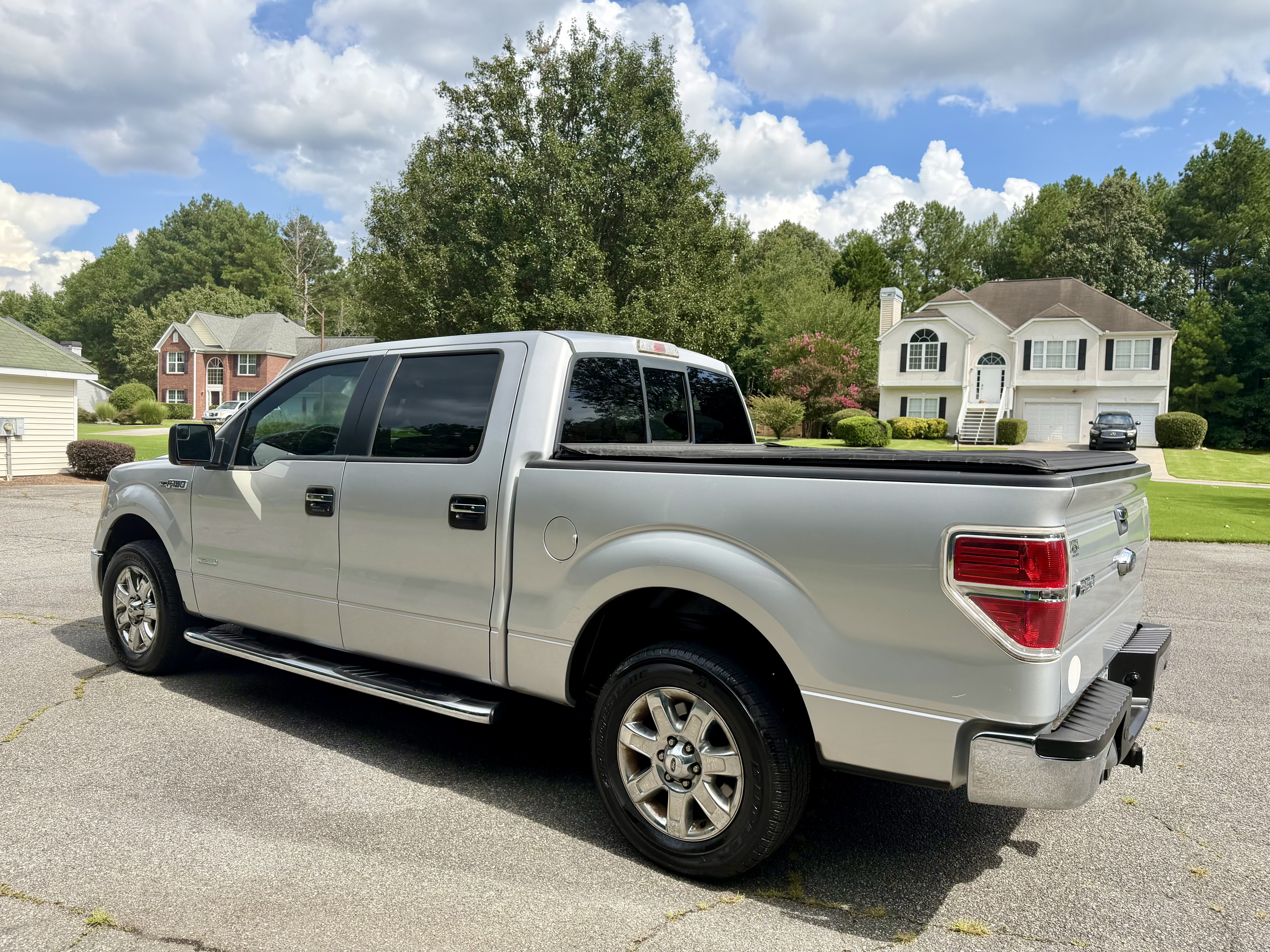 Used 2013 Ford F150 XLT w/ Luxury Equipment Group RWD image 8