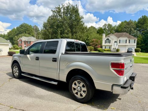 Used 2013 Ford F150 XLT w/ Luxury Equipment Group RWD image 8