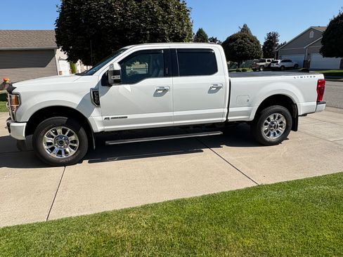 Used 2021 Ford F350 Limited AWD/4WD image 11