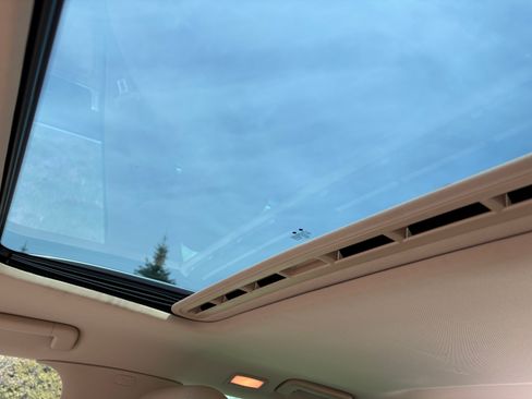 Used 2008 Volkswagen Touareg V6 image 30