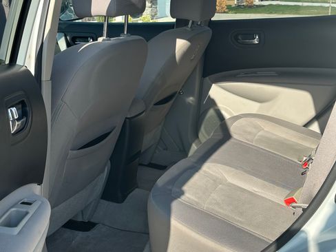 Used 2013 Nissan Rogue S w/ Special Edition Pkg FWD image 30