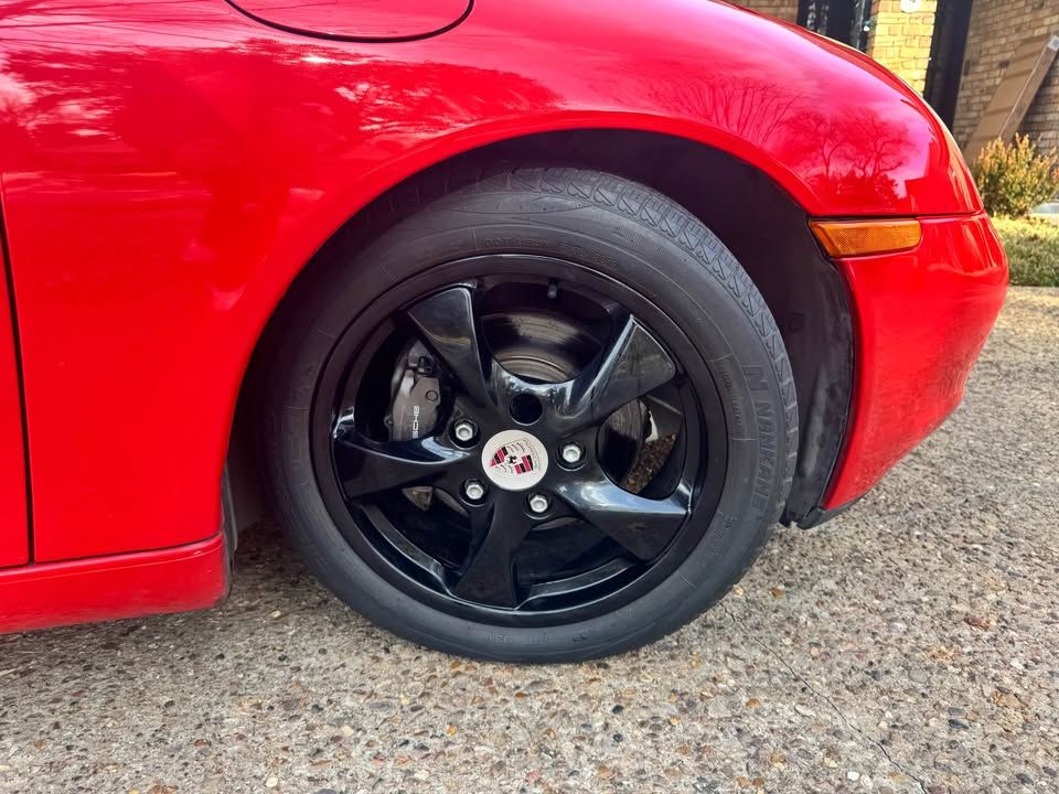 Used 2002 Porsche Boxster RWD image 9