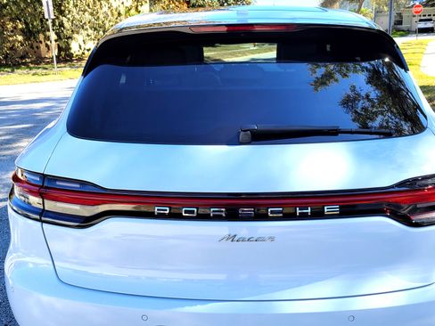 Used 2020 Porsche Macan image 6