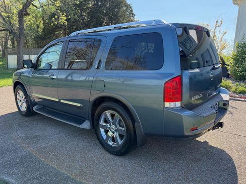 Used 2010 Nissan Armada Platinum w/ Captain Seat Pkg image 5