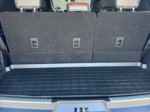 Used 2023 Lincoln Navigator Reserve image 31