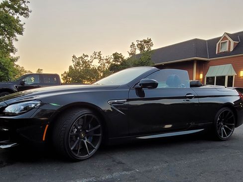 Used 2013 BMW M6 Convertible image 5