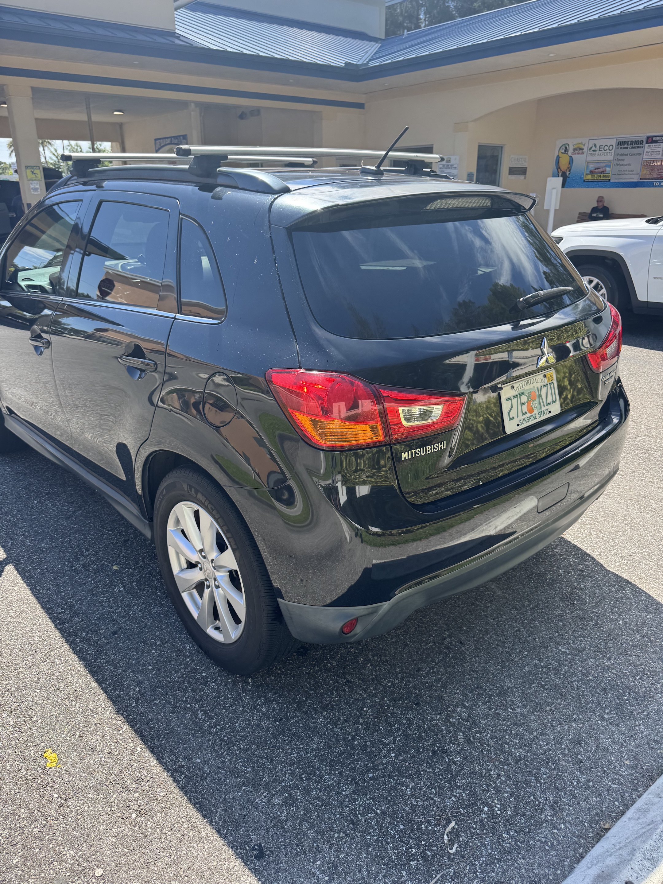 Used 2015 Mitsubishi Outlander Sport SE FWD image 4